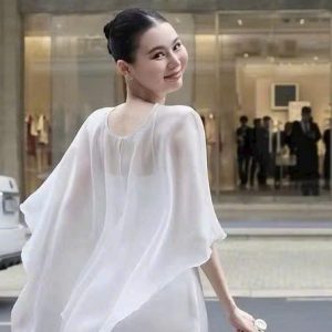 Đầm lụa thanh lịch