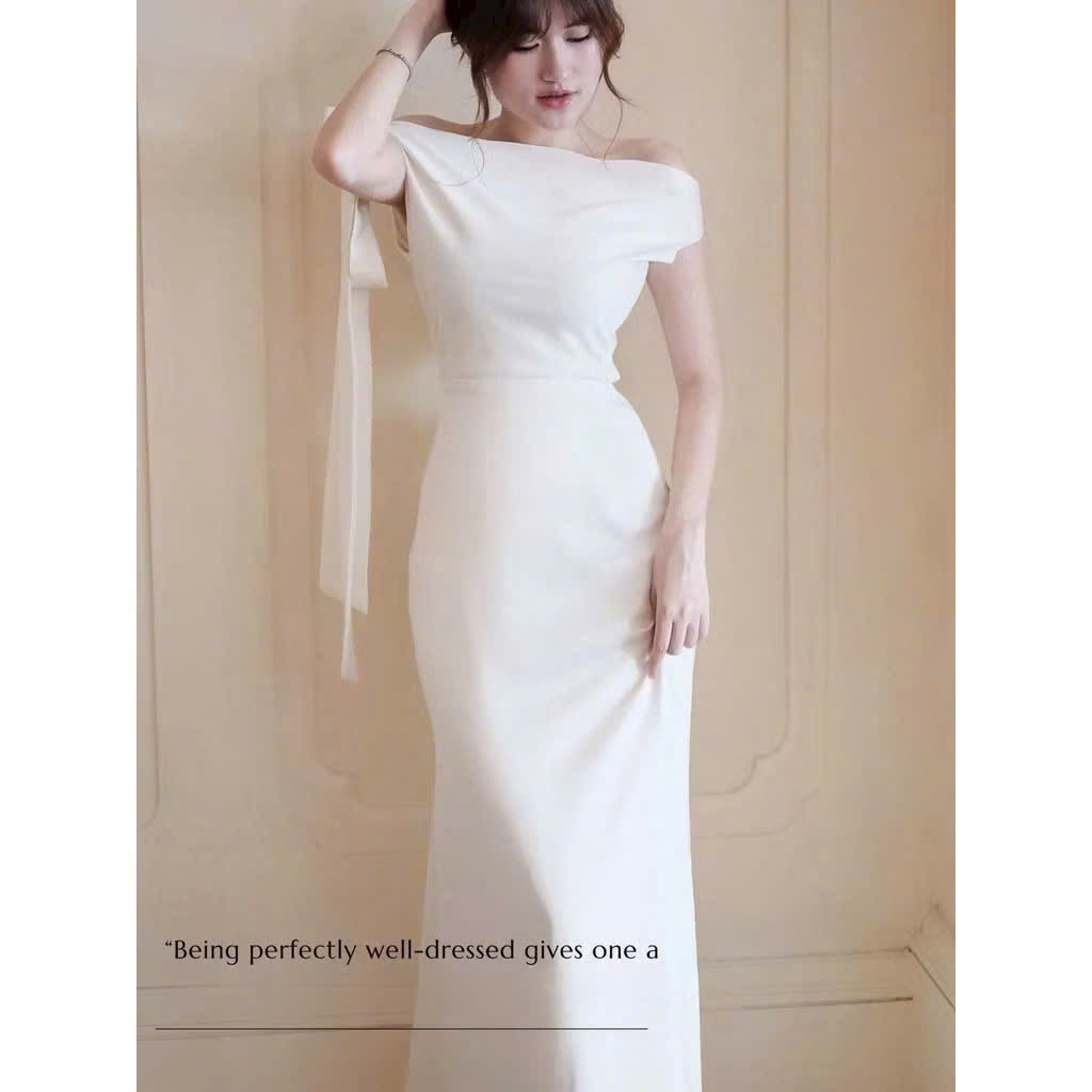 những mẫu váy đẹp đi đám cưới ôm body